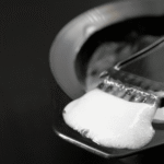 Intensyvi atkuriamoji procedūra INTENSIVE REPAIRING TREATMENT